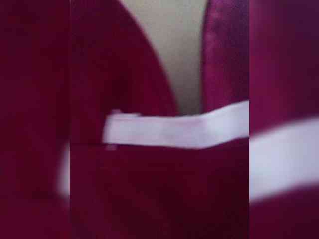 AriBlake webcam
