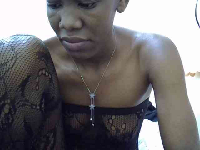sweetleen23 webcam