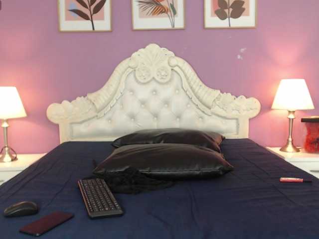 StromRouse's BongaCams show and profile