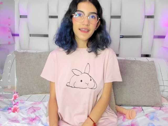 VioletaLane live cam on BongaCams
