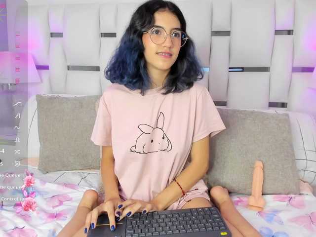 VioletaLane live cam on BongaCams