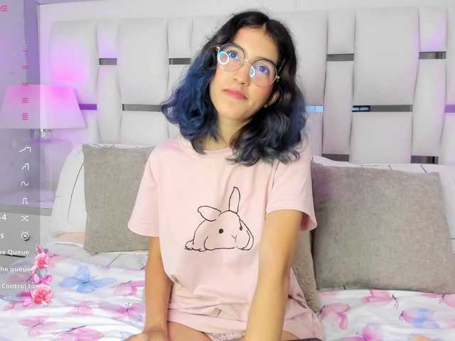 VioletaLane live cam on BongaCams