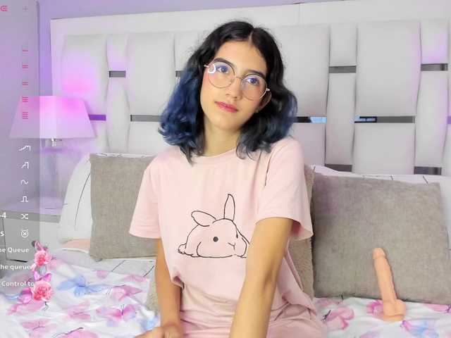 VioletaLane live cam on BongaCams