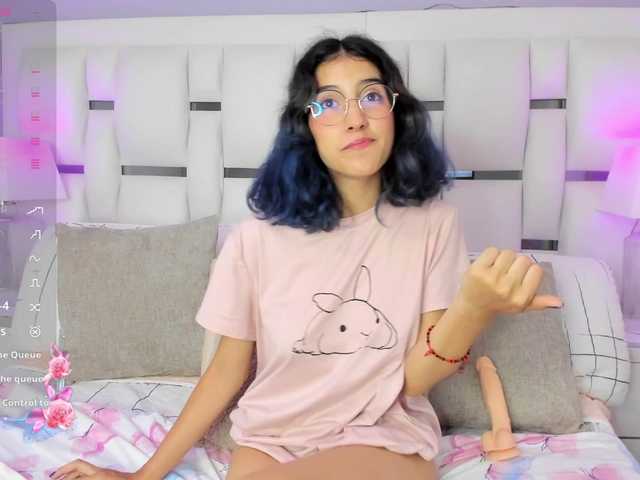 VioletaLane live cam on BongaCams