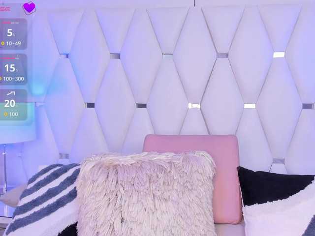 VioletaLane's BongaCams show and profile