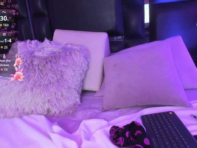 VioletaLane's BongaCams show and profile