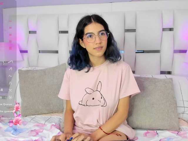 VioletaLane live cam on BongaCams