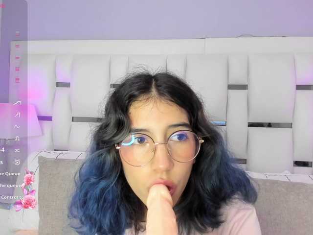 VioletaLane live cam on BongaCams