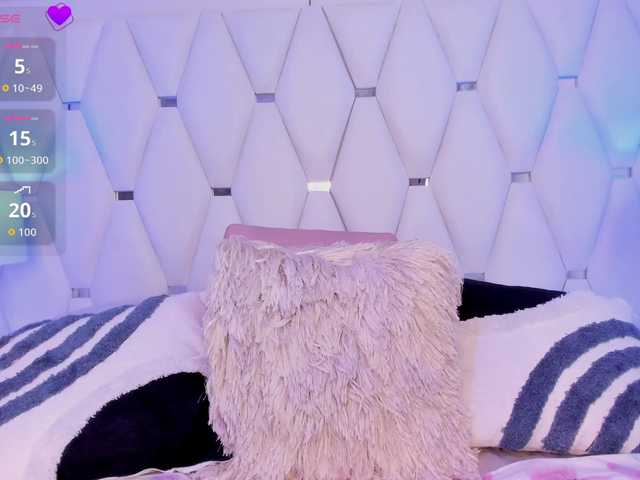 VioletaLane's BongaCams show and profile