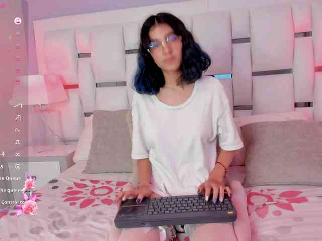 Model: VioletaLane