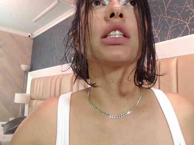 MirandaLarsson webcam