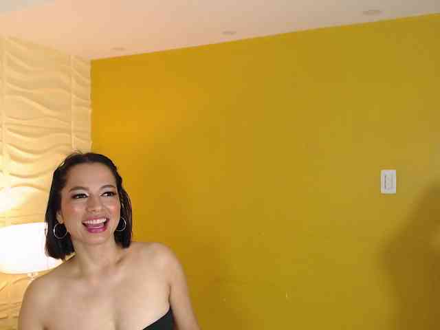 MirandaLarsson webcam