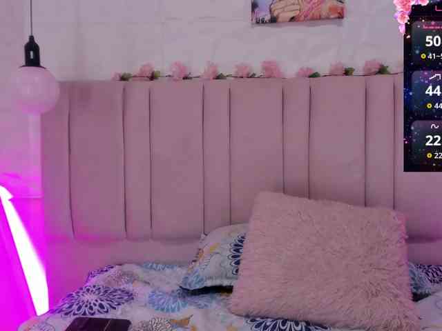 cloe-maisonn webcam