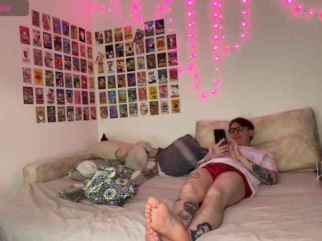 live-sexy1 webcam