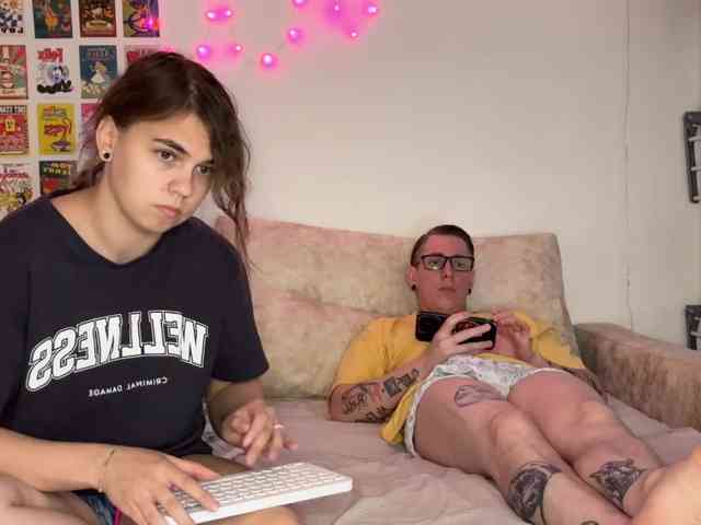 live-sexy1 webcam