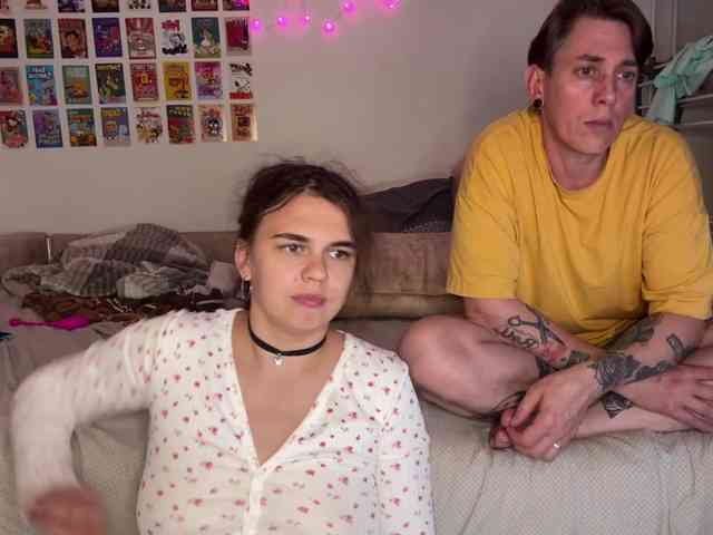 live-sexy1 webcam