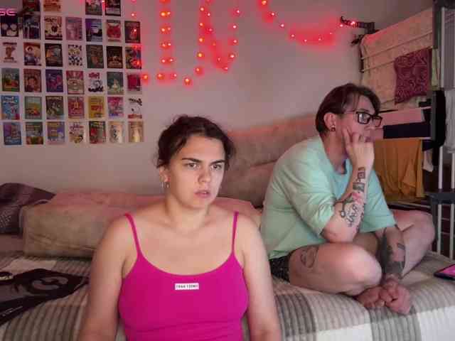 live-sexy1 webcam