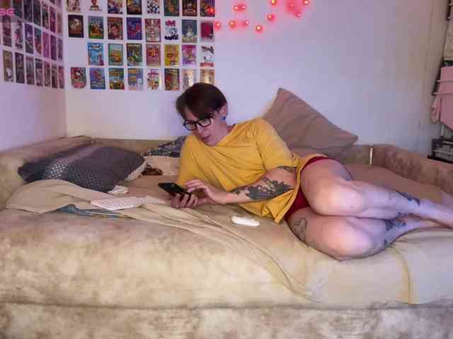 live-sexy1 webcam