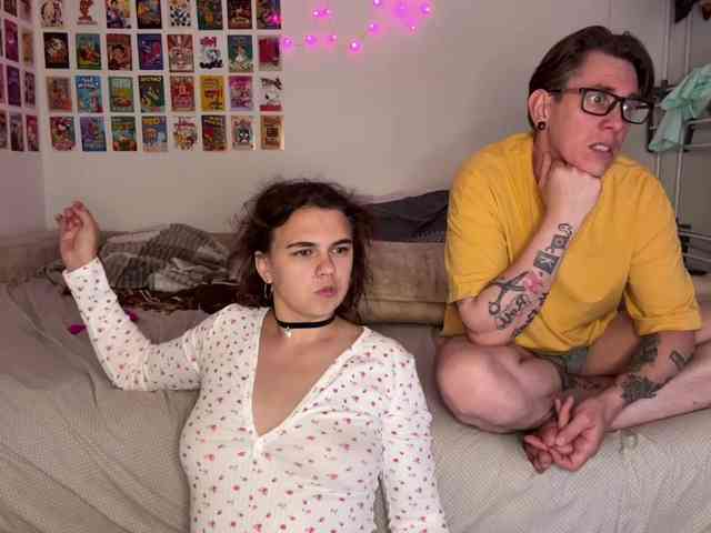 live-sexy1 webcam