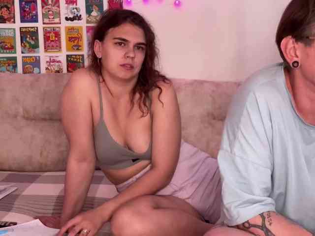 live-sexy1 webcam