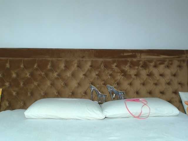 aylinhoney live cam on BongaCams