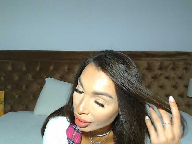 aylinhoney — live female cam