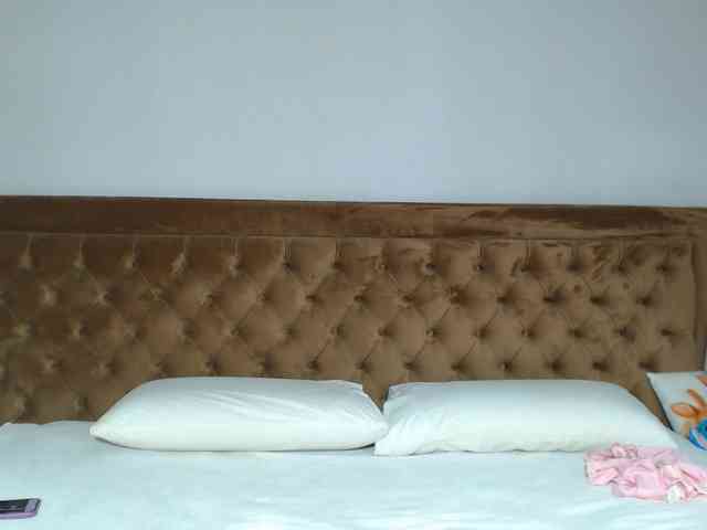 aylinhoney webcam