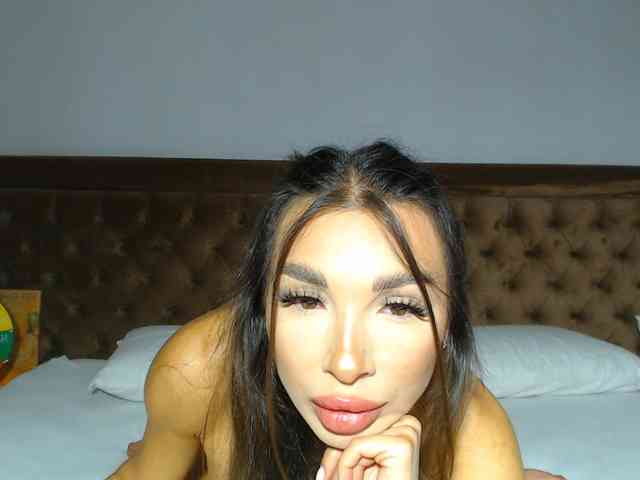aylinhoney webcam