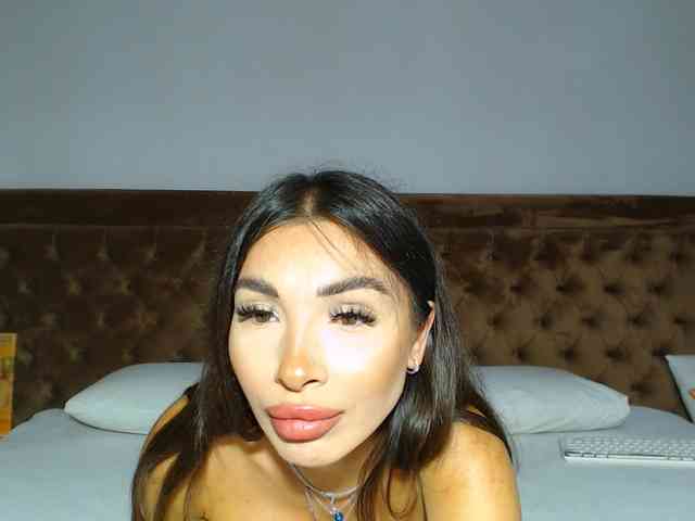aylinhoney webcam