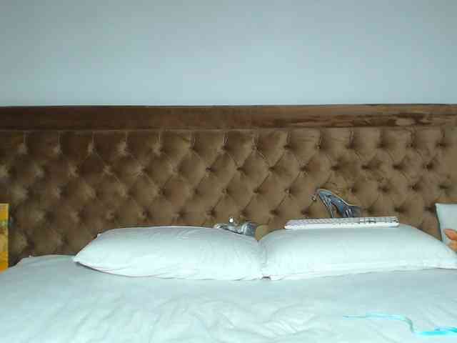 aylinhoney webcam