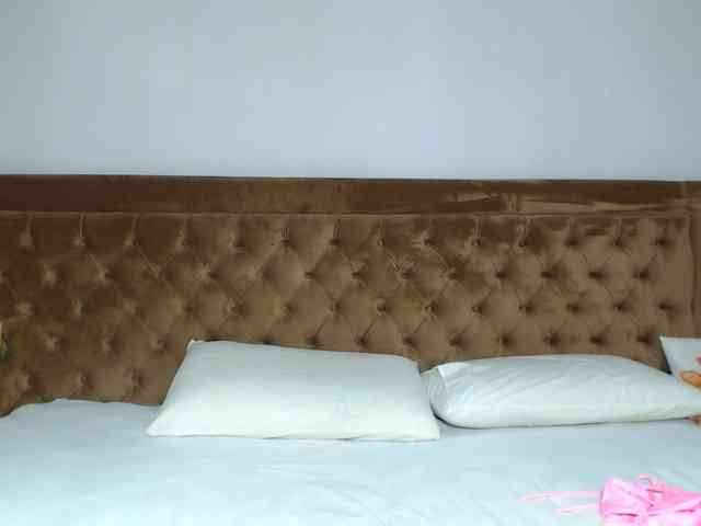 aylinhoney webcam