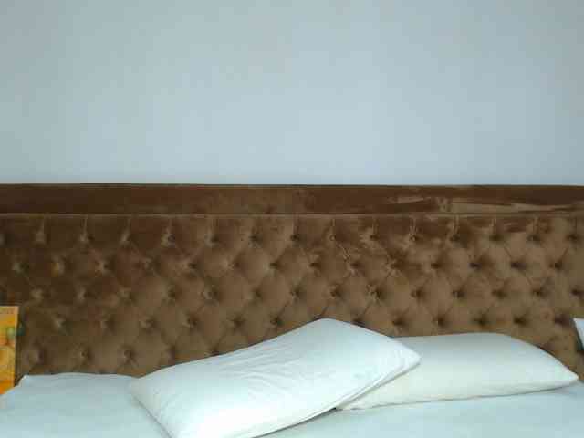 aylinhoney webcam