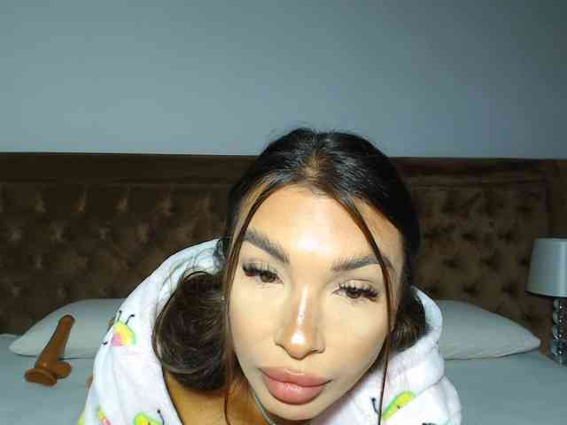 aylinhoney webcam