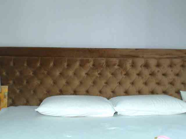 aylinhoney webcam