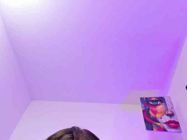 Alaia-wish webcam