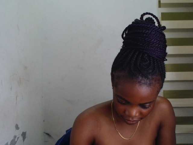 Cupcakex live cam on BongaCams