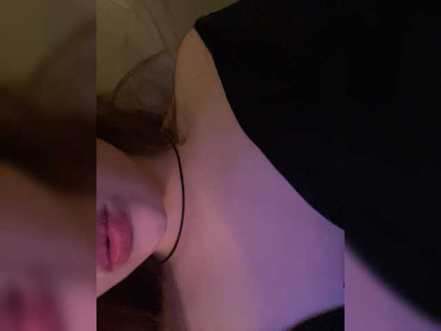 LazyLunas live cam on BongaCams