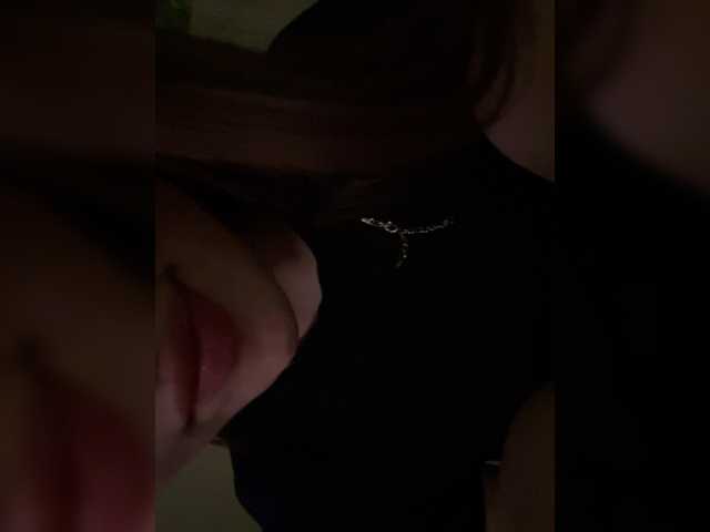 LazyLunas live cam on BongaCams
