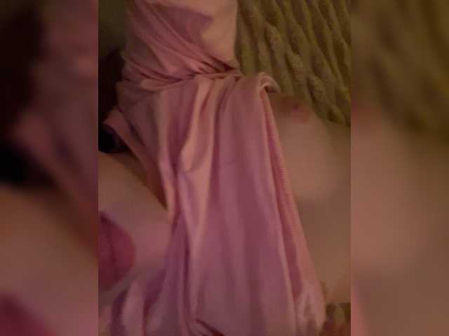 LazyLunas live cam on BongaCams
