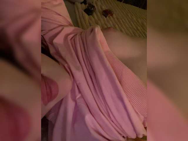LazyLunas live cam on BongaCams