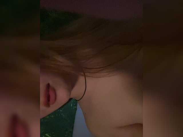 LazyLunas live cam on BongaCams