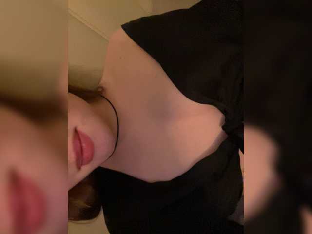 LazyLunas live cam on BongaCams