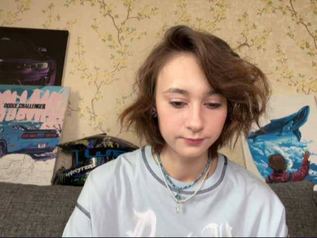  FrediaShimaoka chat room