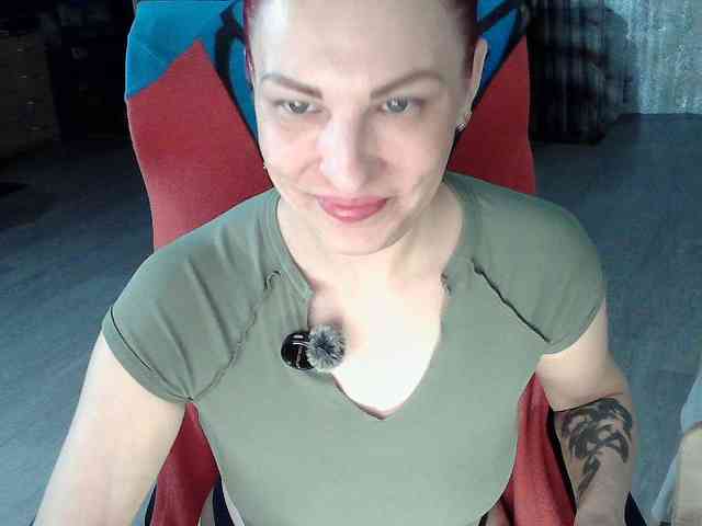 SandrsMuy webcam