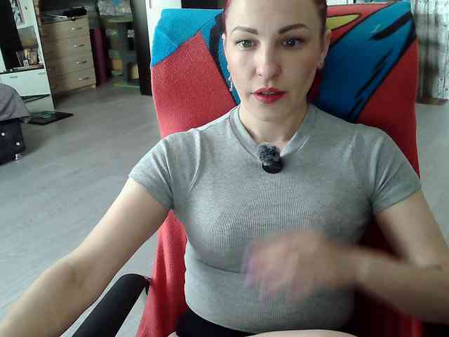 SandrsMuy webcam