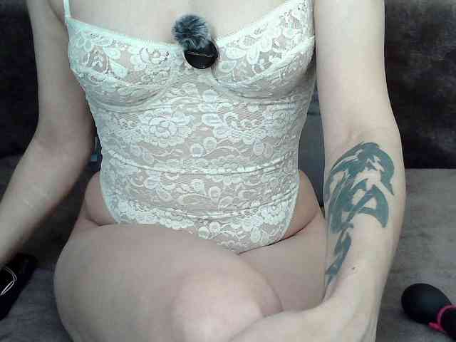 SandrsMuy webcam