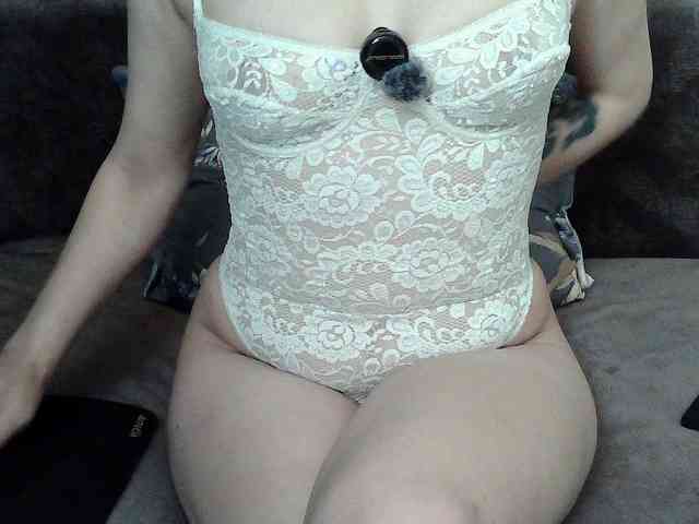SandrsMuy webcam