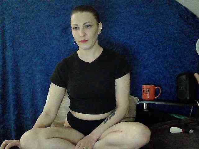 SandrsMuy webcam