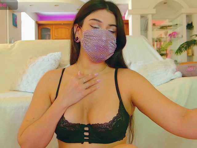 Sabenna live cam on BongaCams