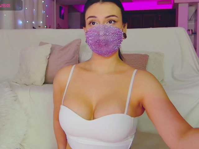 Sabenna live cam on BongaCams